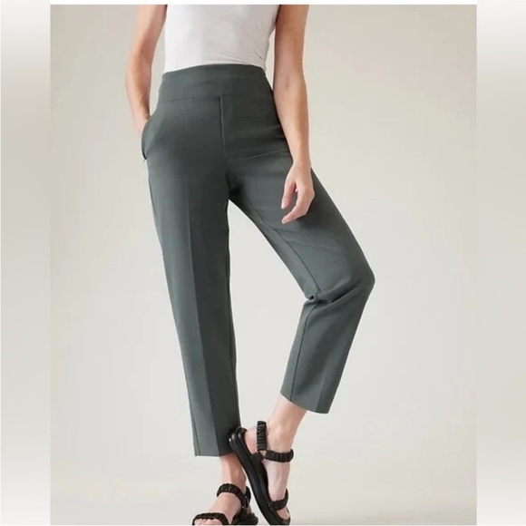 Athleta Endless Pant size 8 Tall Bali Green Travel Sporty Outdoor - Picture 1 of 6
